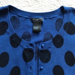 Ann Taylor Sweaters - Ann Taylor Short Sleeve Cardigan Ann Taylor Sweaters - Ann Taylor Short Sleeve Cardigan